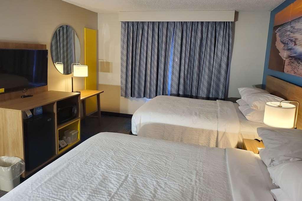 Days Inn By Wyndham Sandusky Cedar Point Phòng bức ảnh